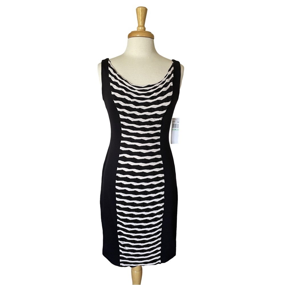 Maggy London Black and Creamy White Wave Pattern Dress